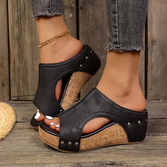 ISABELLA FIORENTI STUDDED WEDGES