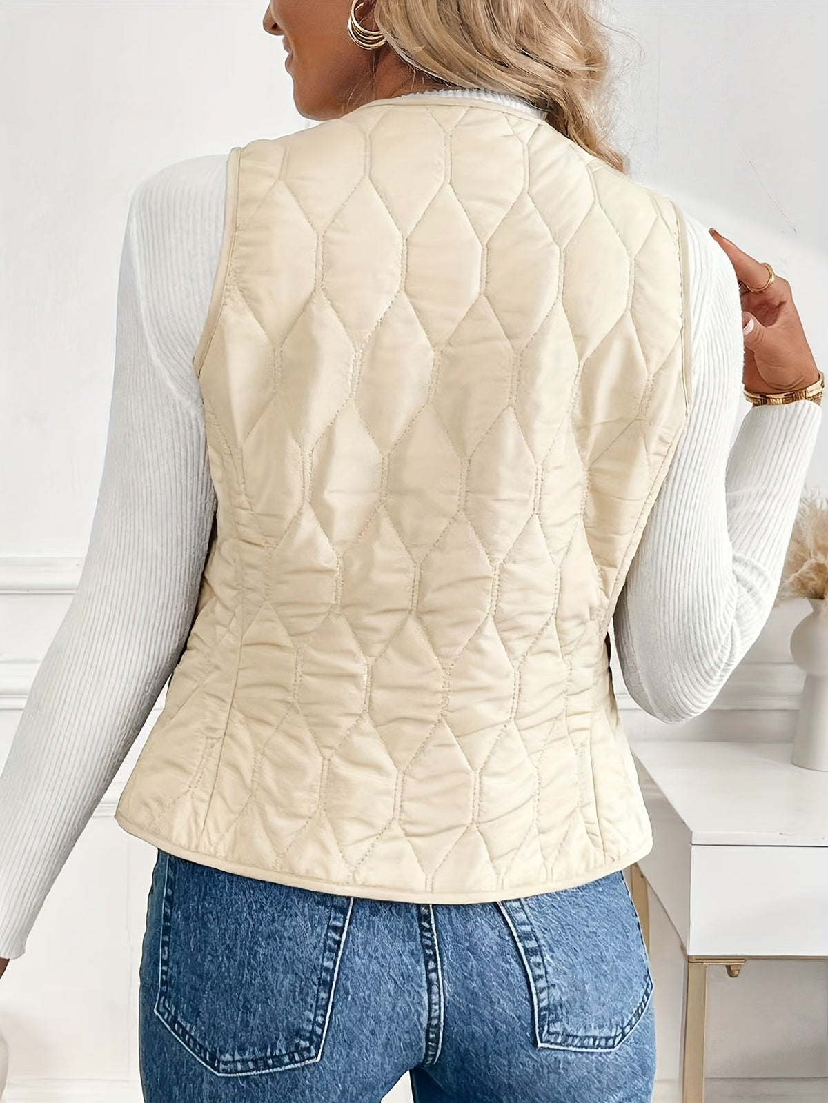 VELDRA QUILTED VEST